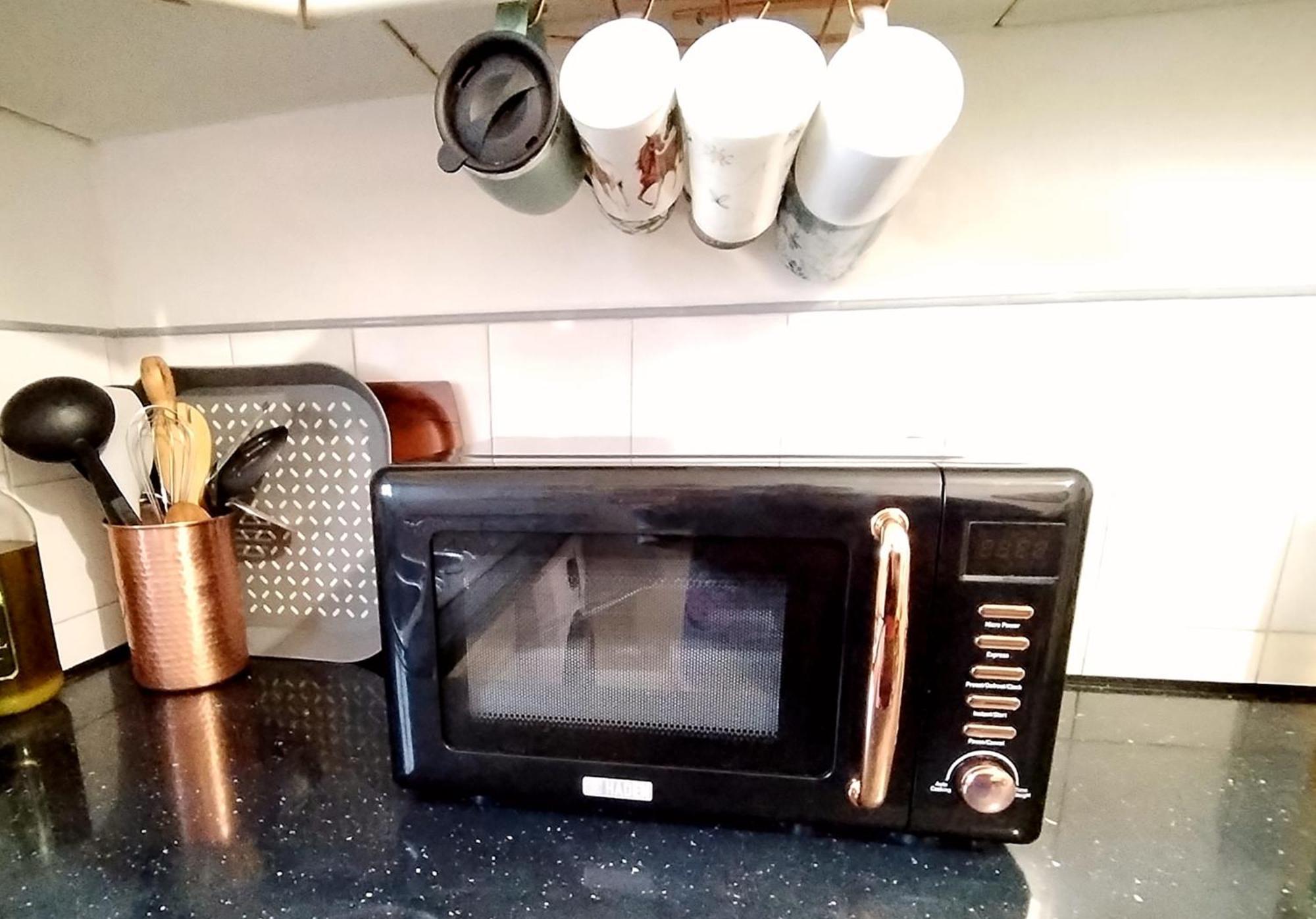Home Away Home Near Heathrow Airport Cowley  Екстериор снимка